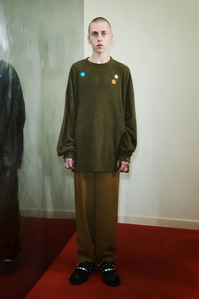 Look 20